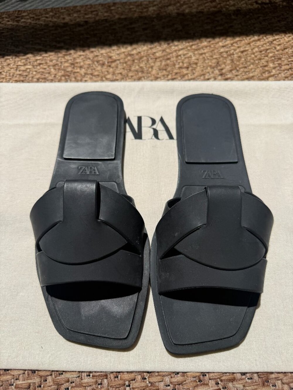 Zara Flat Crossed Strap Slide Sandal Black